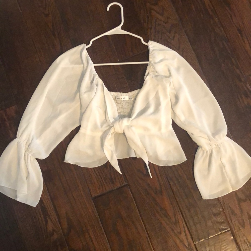 Nic & Jo white top NWT